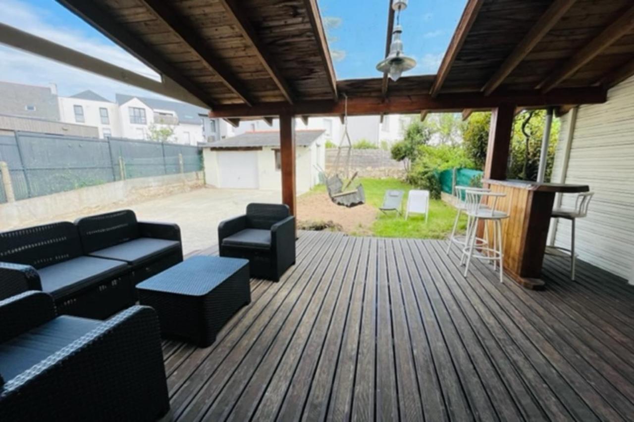 Nice 130M With Terrace Garden In Vannes Exteriör bild